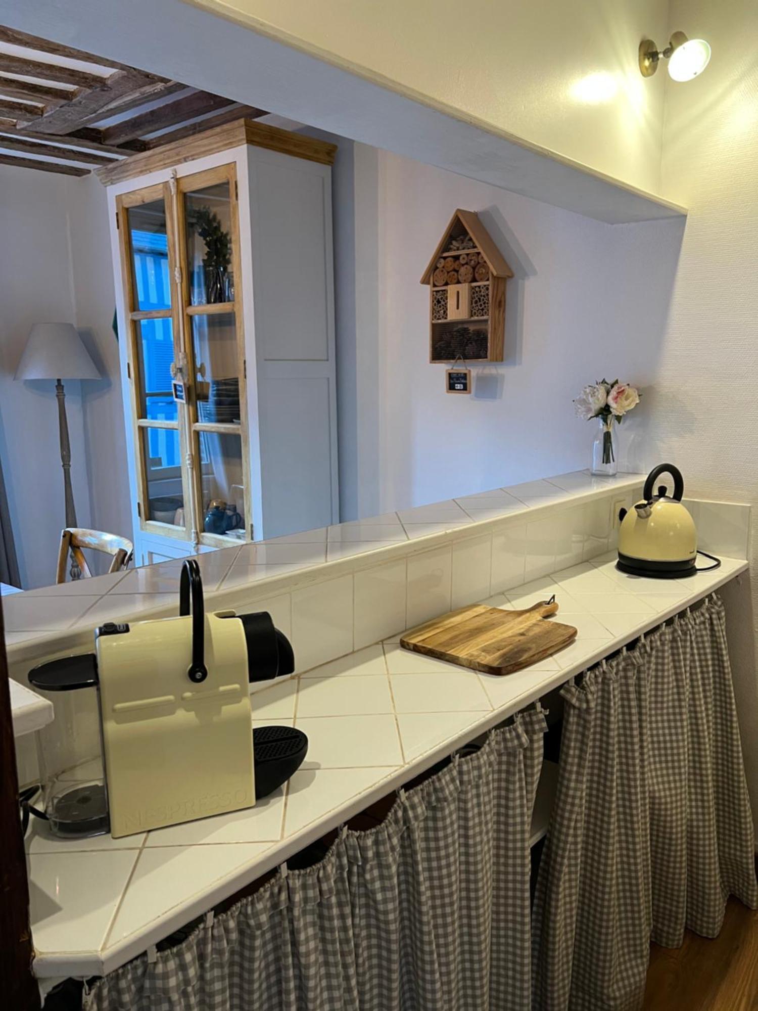 Une Pause Chez Julien, Appartement Lumineux Et Idealement Situe! オンフルール エクステリア 写真